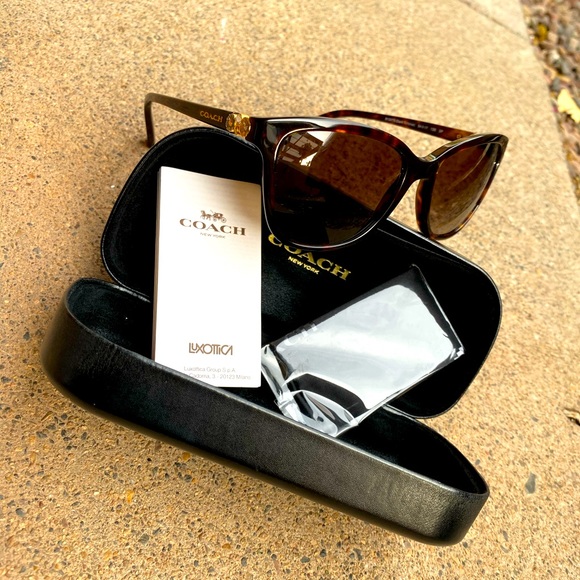 Coach | Dark Tortoise Sunglasses - Picture 2 of 11